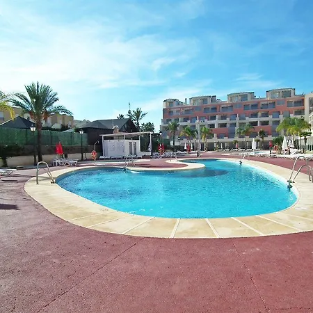 Marina Rey 2*
