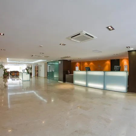 Marina Rey 2* Vera